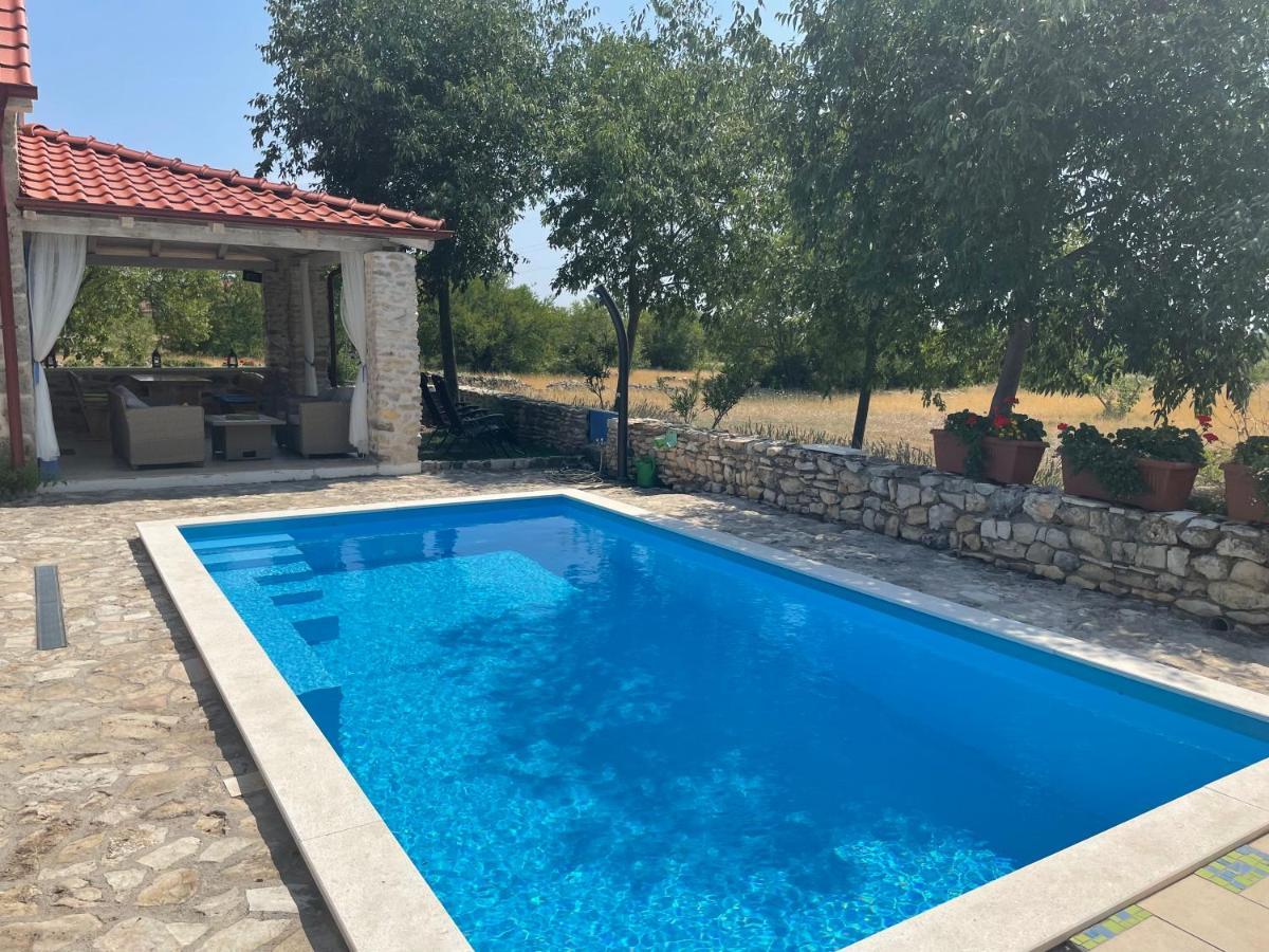 Holiday Home Toma Puljane Exterior foto