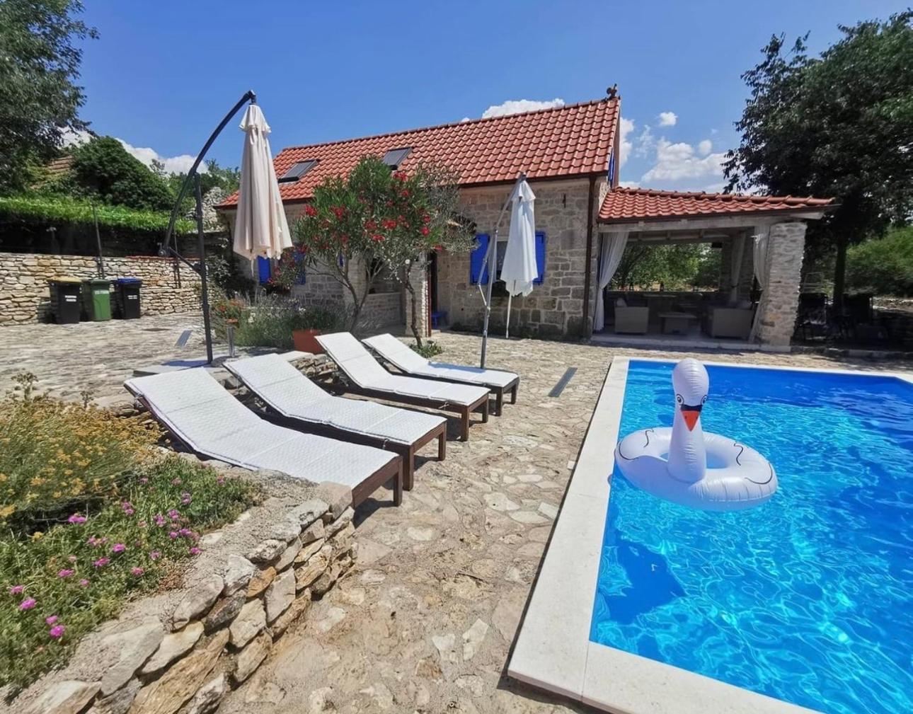 Holiday Home Toma Puljane Exterior foto