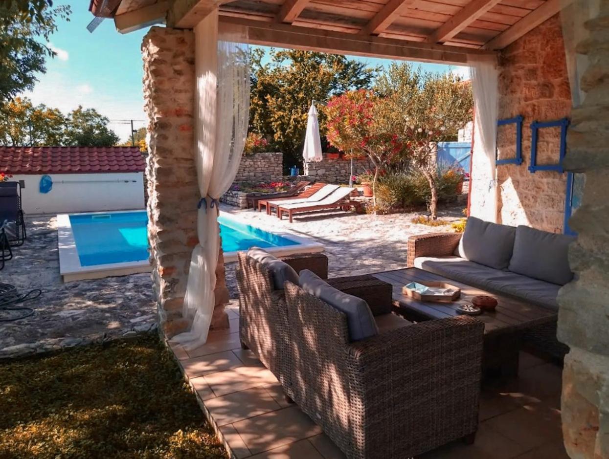 Holiday Home Toma Puljane Exterior foto
