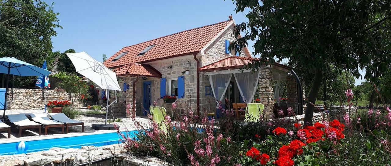 Holiday Home Toma Puljane Exterior foto